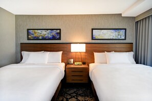 Premium bedding, in-room safe, desk, laptop workspace