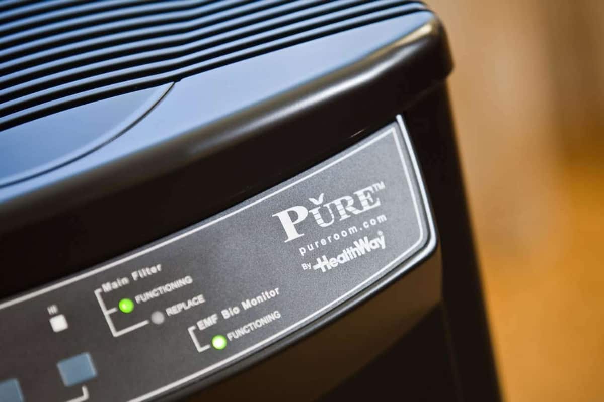 Premium bedding, in-room safe, desk, laptop workspace
