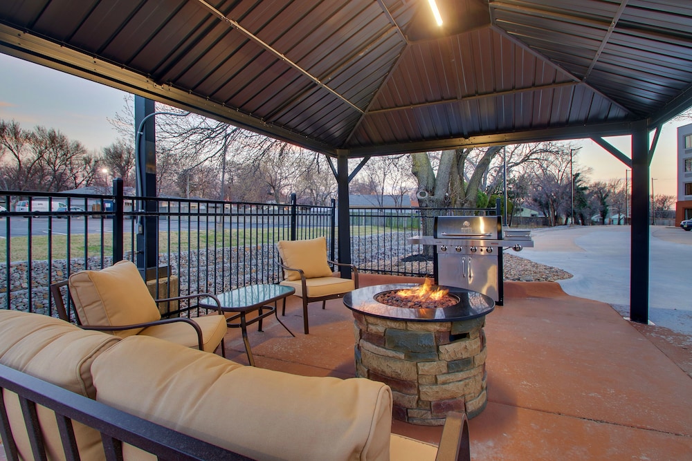 Candlewood Suites Wichita East by IHG photo 7