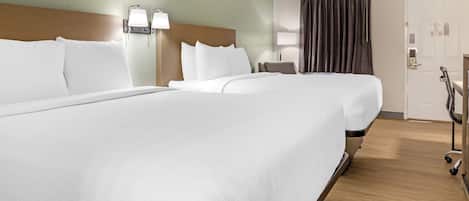 Chambre, 2 grands lits, non-fumeurs | Literie de qualité supérieure, bureau, rideaux occultants