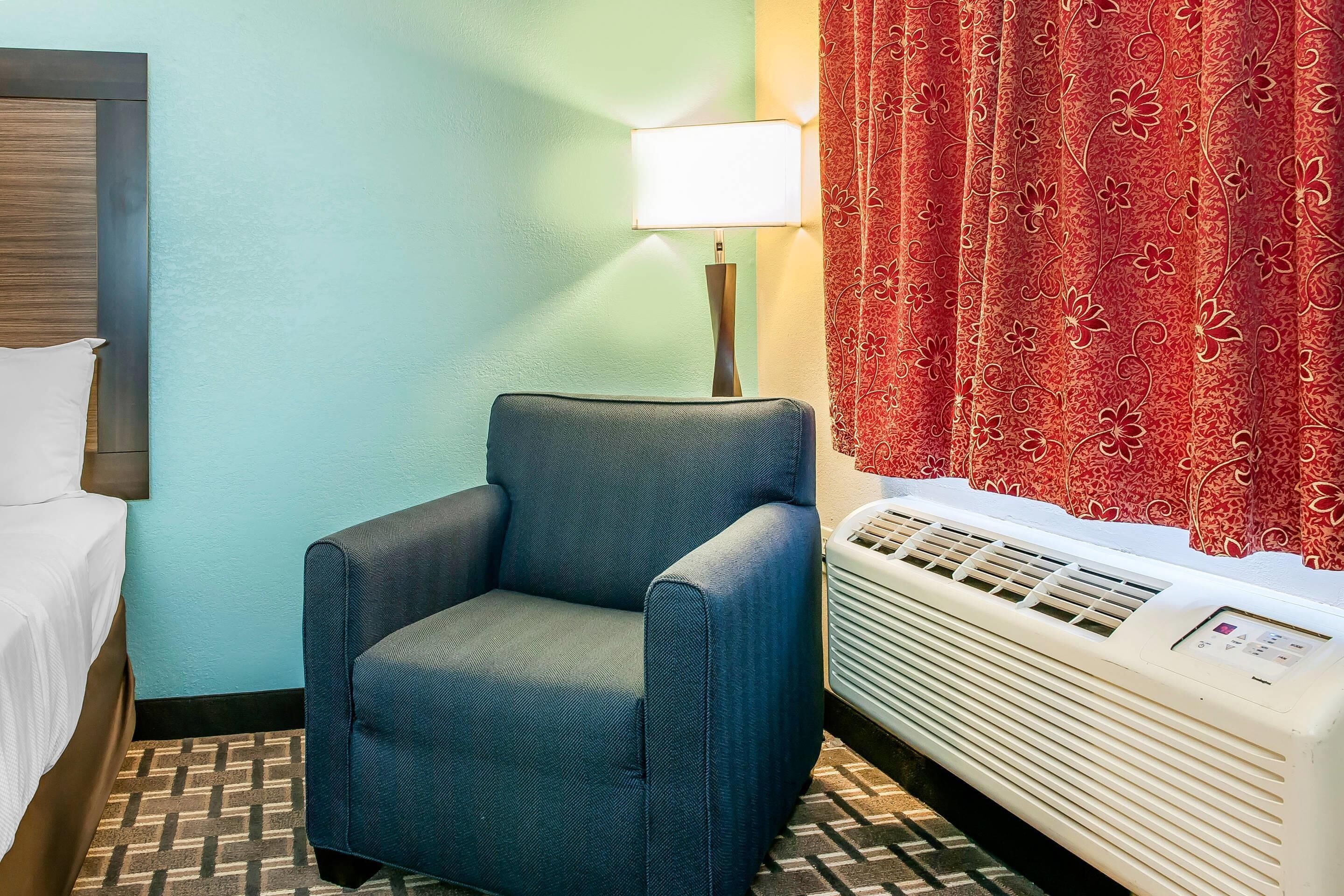 Standard Double Room, 2 Double Beds, Non Smoking | Premium bedding, desk, blackout drapes, iron/ironing board
