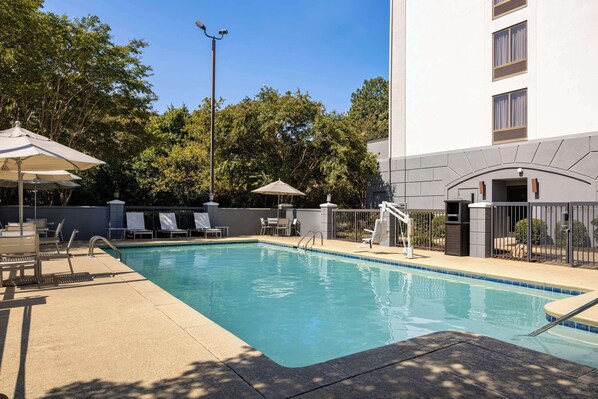 Seasonal outdoor pool