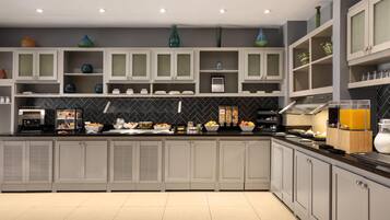 Desayuno buffet incluido todos los días