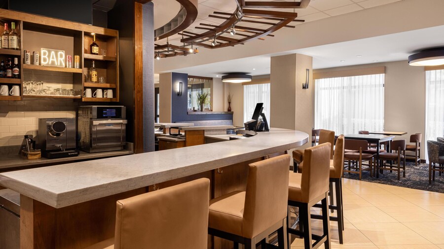 Hyatt Place Atlanta Airport-South