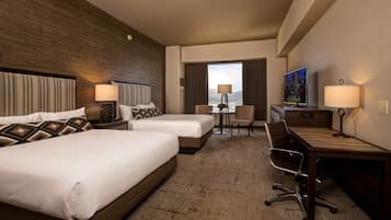 Resort Tower Room, 2 Queen Beds, Non Smoking | 高級寢具、舒適加層、客房內保險箱、遮光布/窗簾