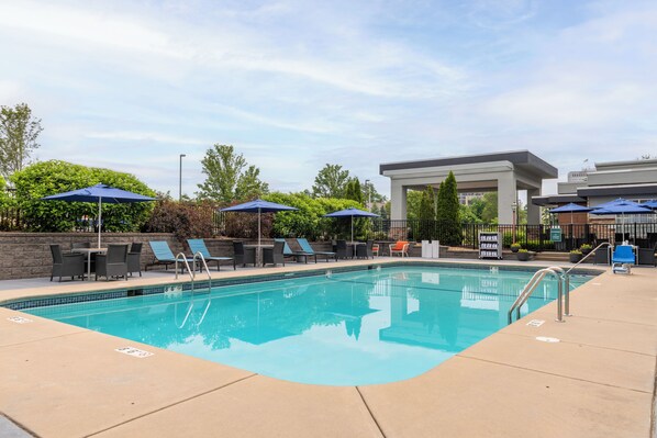Seasonal outdoor pool