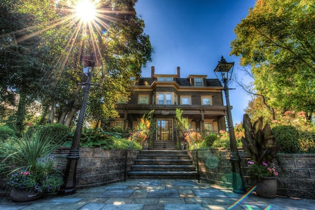 Entrada de la propiedad