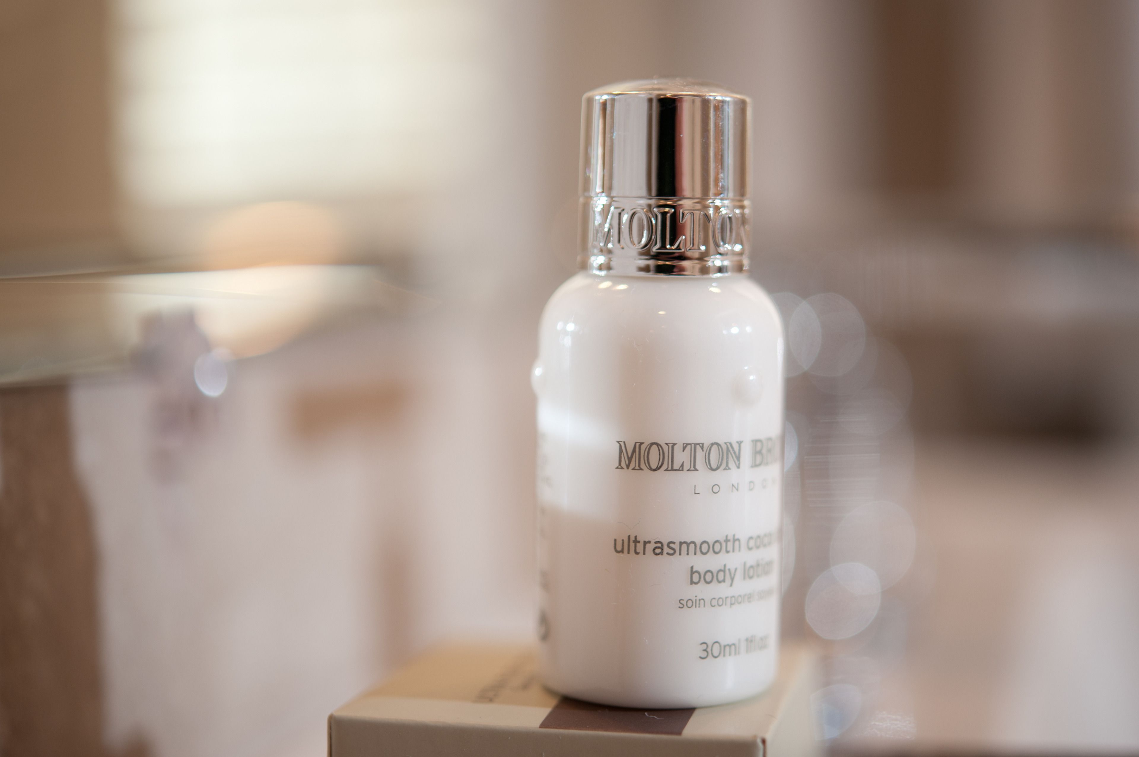 shower, hydromassage showerhead, designer toiletries, hair dryer