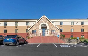Exterior - Extended Stay America Suites Lexington Tates Creek (Lexington)