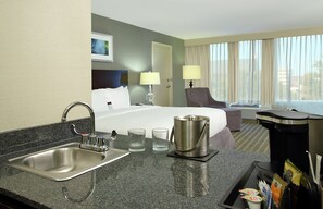 Studio Suite, 1 King Bed | Living area | 39-inch flat-screen TV with cable channels, TV