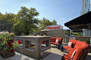 Exterior - DoubleTree by Hilton Hotel Newark Ohio (Newark)