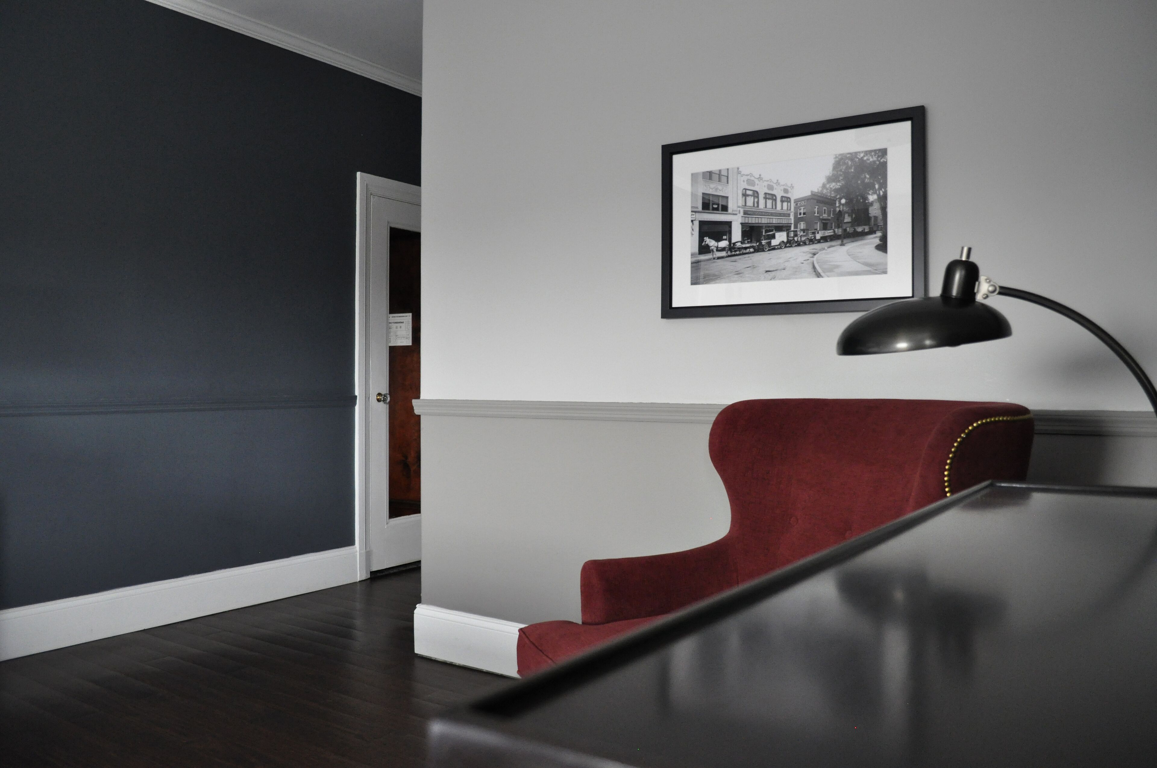 1 bedroom, individually decorated, individually furnished, desk