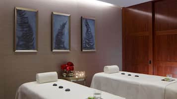Sauna, hot tub, body treatments, aromatherapy, facials