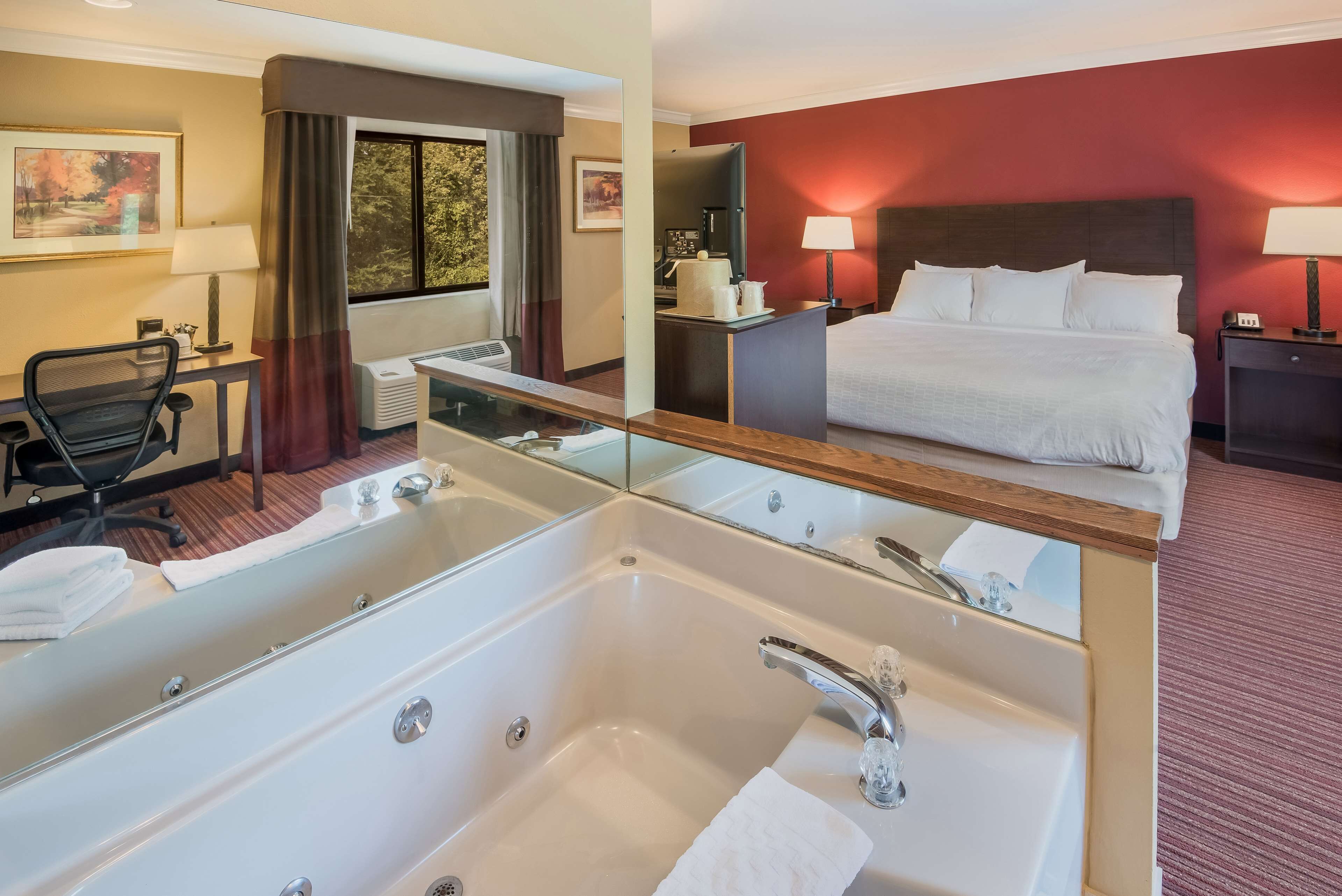 Hotel suites near me deals