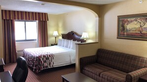 Room - Red Roof Inn & Suites Chestertown (Chestertown)