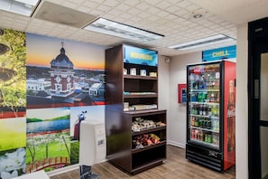 Property amenity - Clarion Pointe Forsyth I-75 (Forsyth)