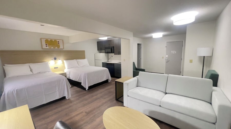 Sonesta Simply Suites Memphis