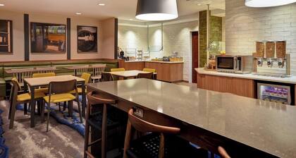 Fairfield Inn & Suites by Marriott Atlanta Kennesaw