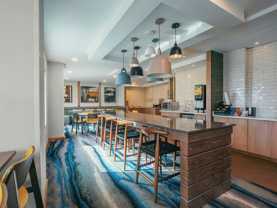 Café da manhã continental grátis todos os dias