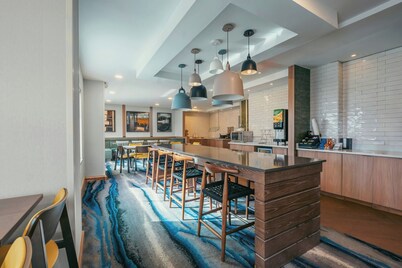 Fairfield Inn & Suites by Marriott Atlanta Kennesaw
