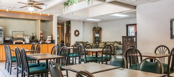 AmericInn by Wyndham Holland MI