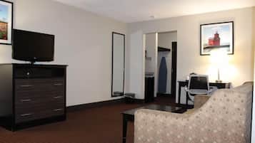 Suite - 1 kingsize-seng - ikke-ryger | Opholdsområde | 40-tommers LCD-tv med satellitkanaler, tv, betalingsfilm