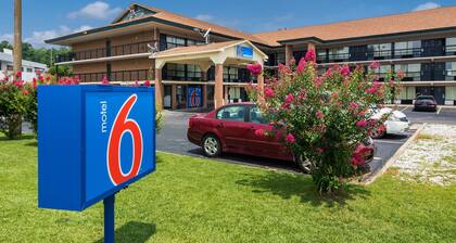 Motel 6 Macon, GA