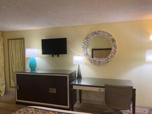 Iron/ironing board, free WiFi