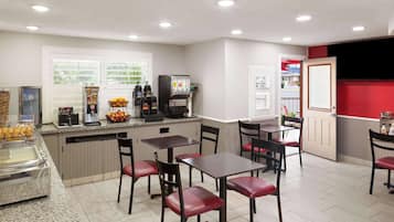 Free daily continental breakfast