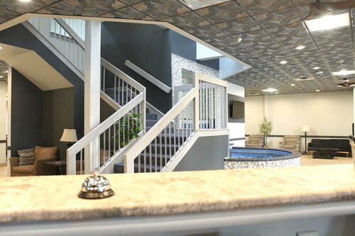 American Inn & Suites Waterford