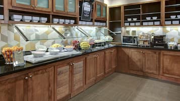 Free daily buffet breakfast