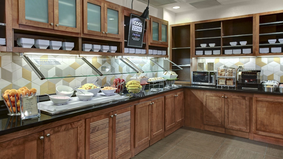 Hyatt Place Atlanta / Norcross / Peachtree