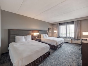 Premium bedding, down comforters, in-room safe, desk