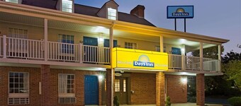Days Inn by Wyndham Auburn