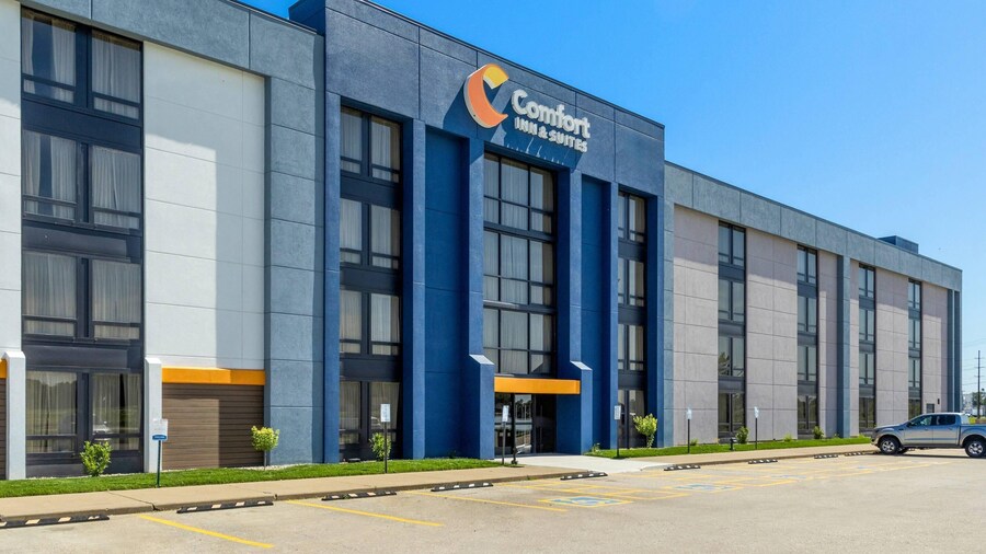 Comfort Inn & Suites Evansville Airport
