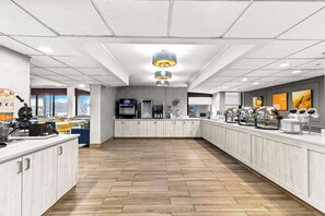 Free daily buffet breakfast