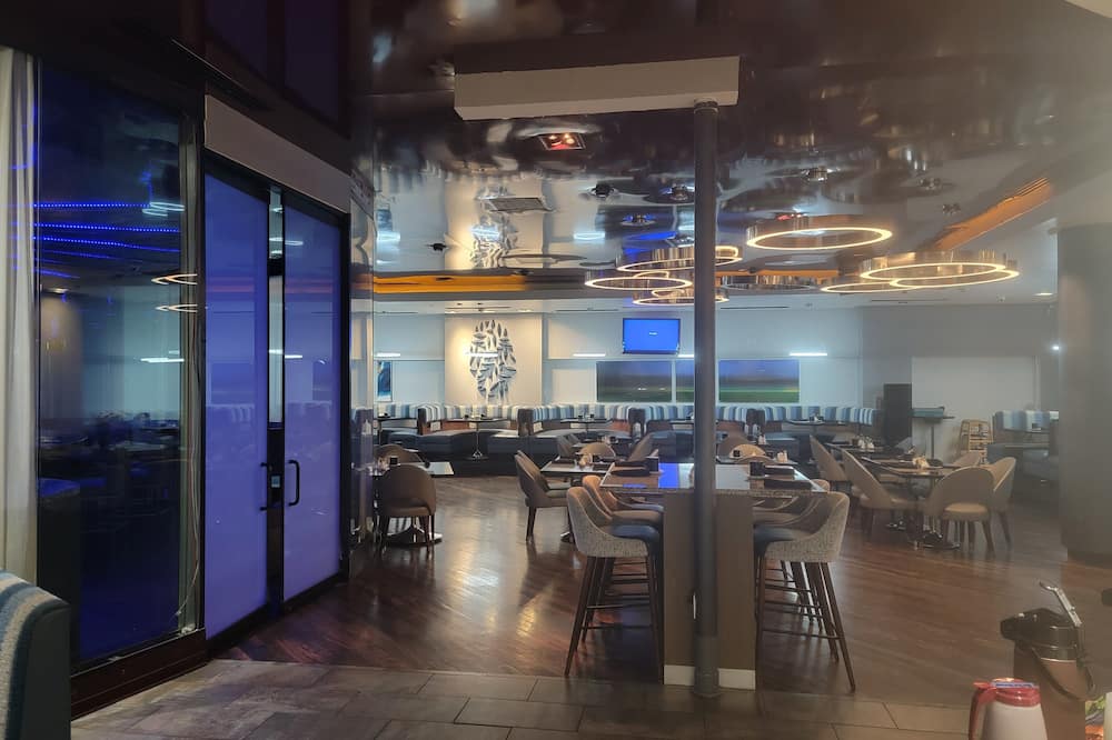 Crowne Plaza Dallas Downtown by IHG