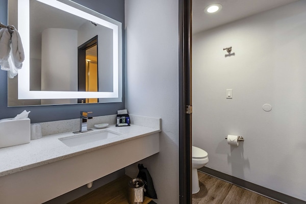 In-room safe, desk, iron/ironing board, rollaway beds