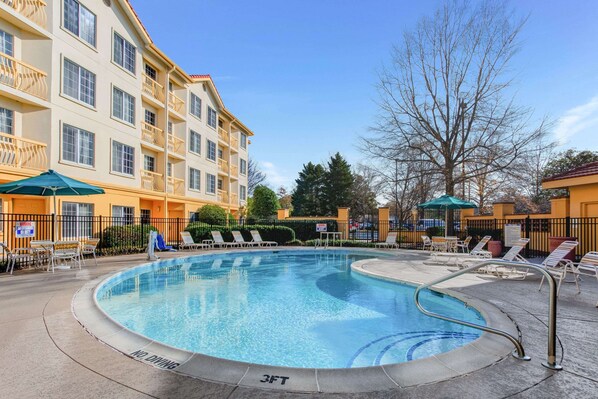 Seasonal outdoor pool