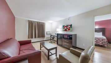 Suite, 2 Queen Beds, Non Smoking