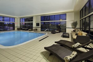 Indoor pool - Hampton Inn Ashtabula (Austinburg)