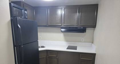 STUDIOS & SUITES 4 LESS CHESAPEAKE