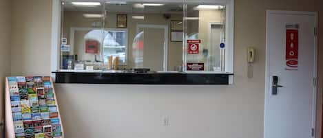 Postazione check-in/check-out