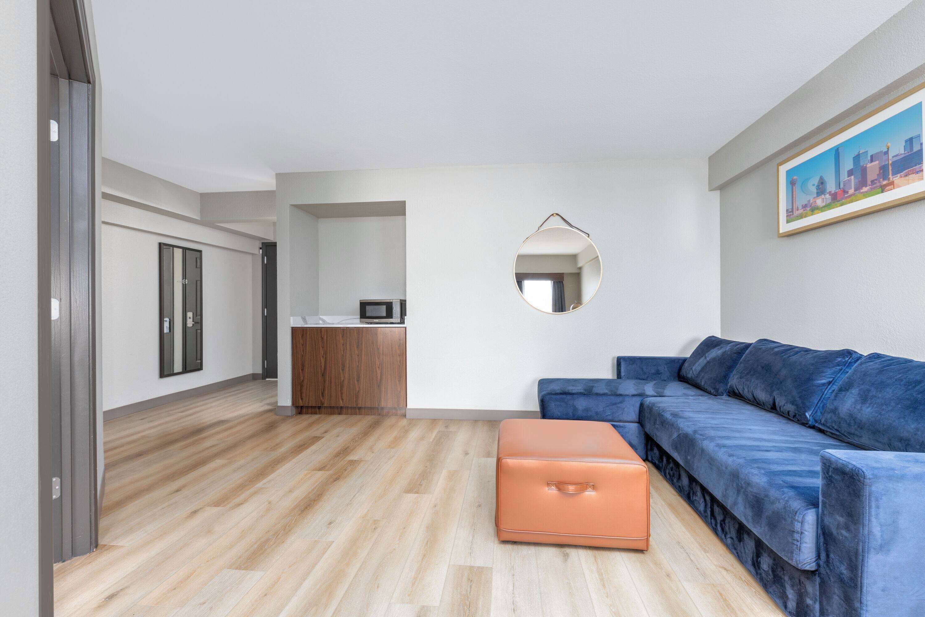 suite, 1 king bed, non smoking | premium bedding, desk, laptop workspace, iron/ironing board