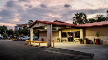 Fachada da propriedade