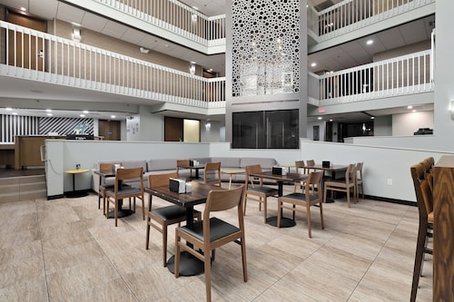 Holiday Inn McAllen – Medical Center Area by IHG