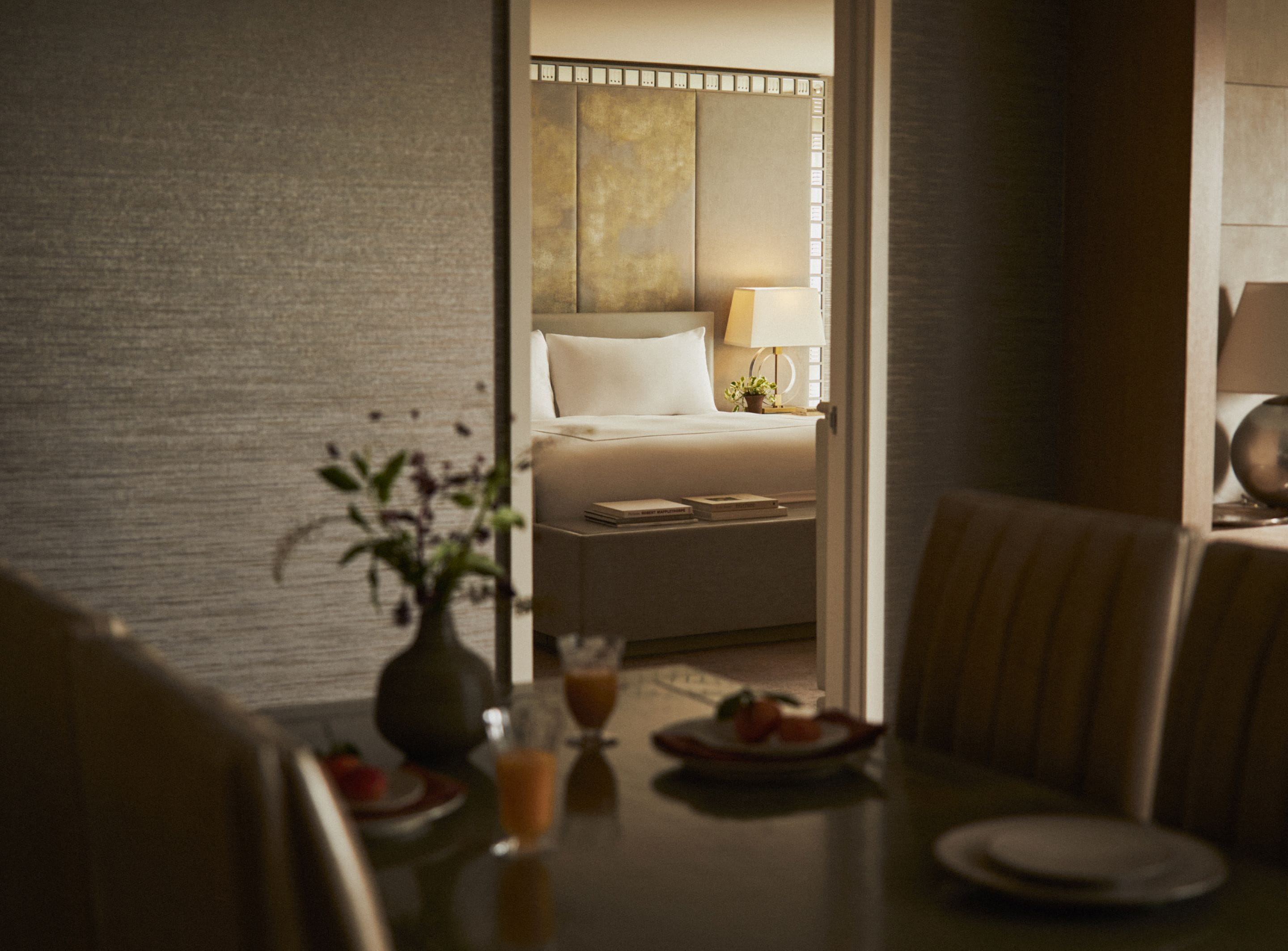 egyptian cotton sheets, premium bedding, down duvets, pillow-top beds