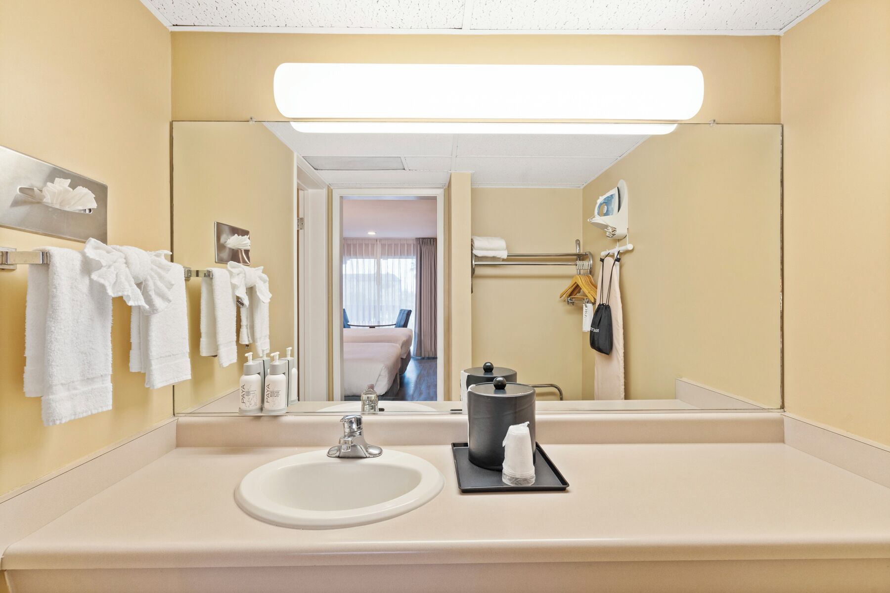 standard room, 2 queen beds | bathroom | combined shower/bathtub, free toiletries, hair dryer, towels