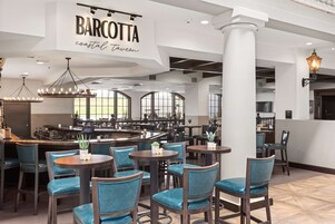 Bar (en la propiedad)