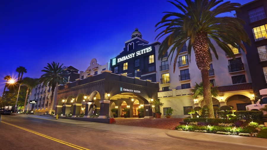 Embassy Suites by Hilton Los Angeles LAX South/El Segundo